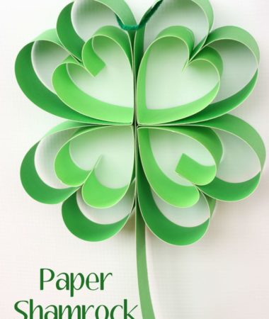 How to make a paper shamrock