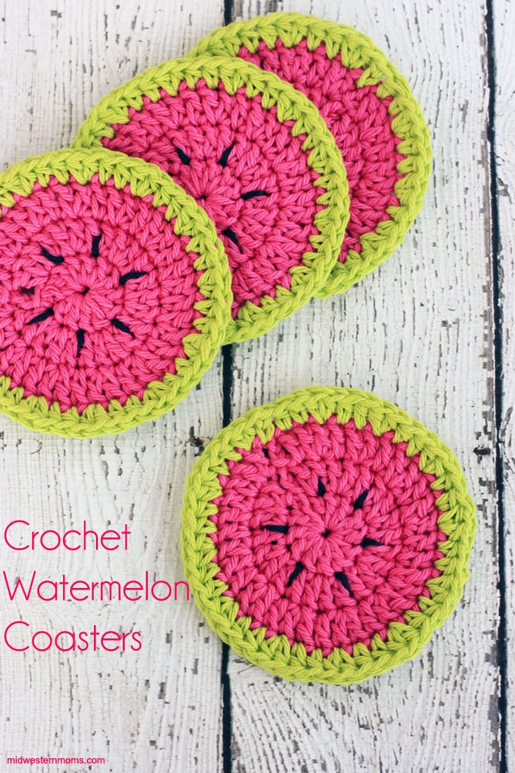 Crochet Watermelon Coasters! Perfect for summertime! Free crochet coaster pattern!