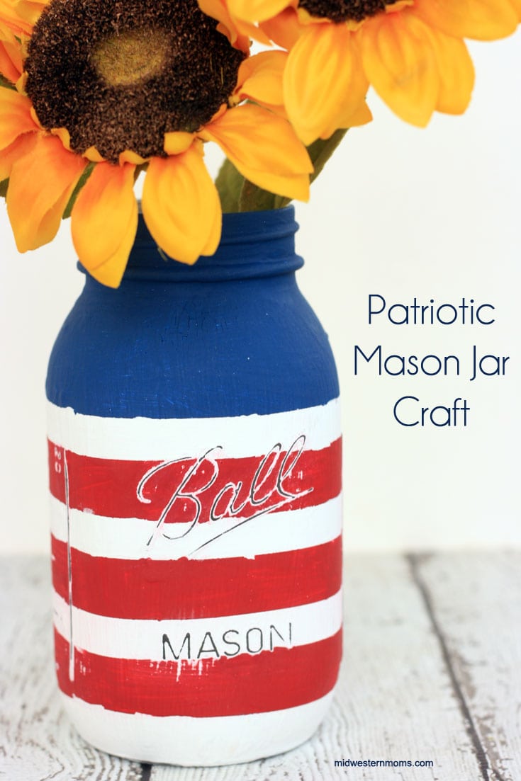 Patriotic Mason Jar Craft perfect for Memorial Day or the 4th of July! Fun way to help decorate your house!