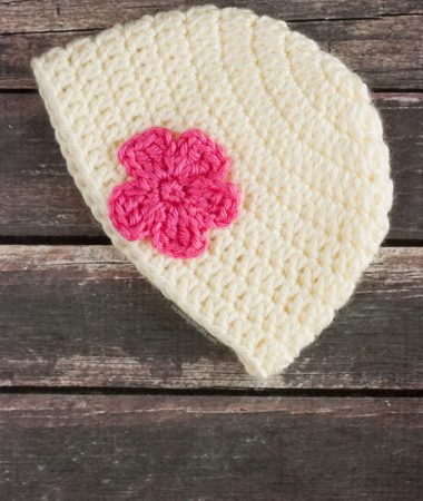 Simple Crochet Baby Hat Pattern with Flower