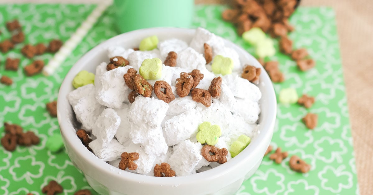 St. Patrick's Day Puppy Chow Recipe