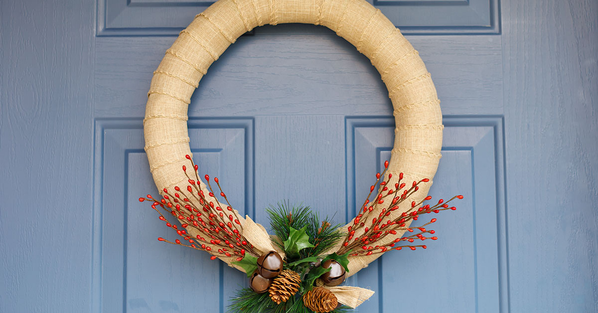 DIY Christmas Wreath From A Pool Noodle